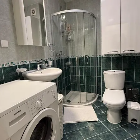 Lux 4&6 Apartment