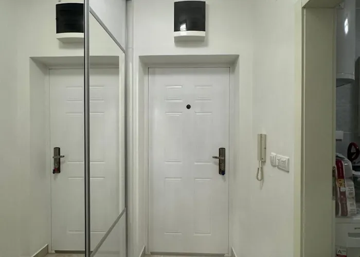 アパート Lux 4&6